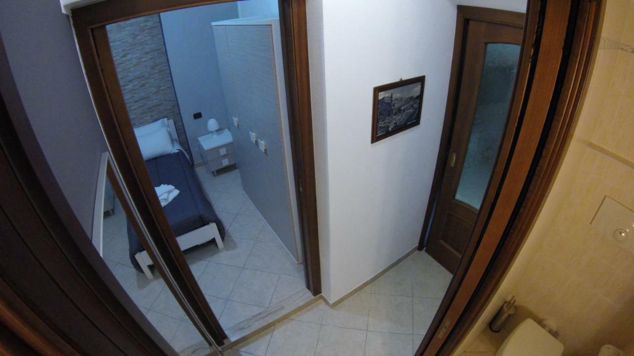Frank House Apartment กาญารี ภายนอก รูปภาพ